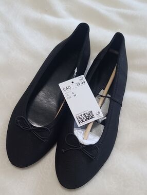 BNWT H&M Ballet Flats Black Size 8 Size 39